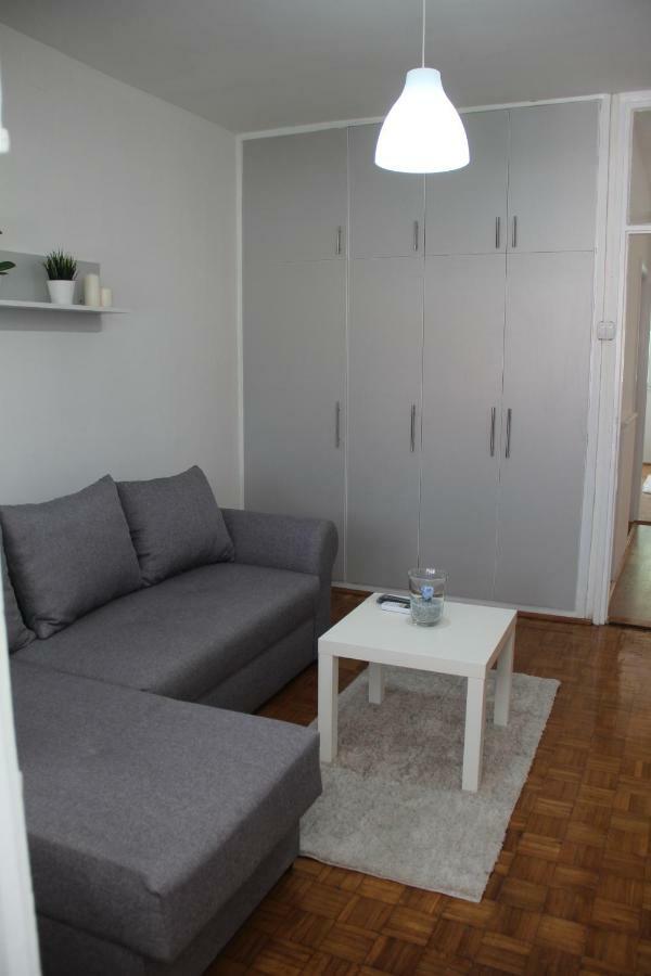 Apartman Kej Pirot Exterior foto